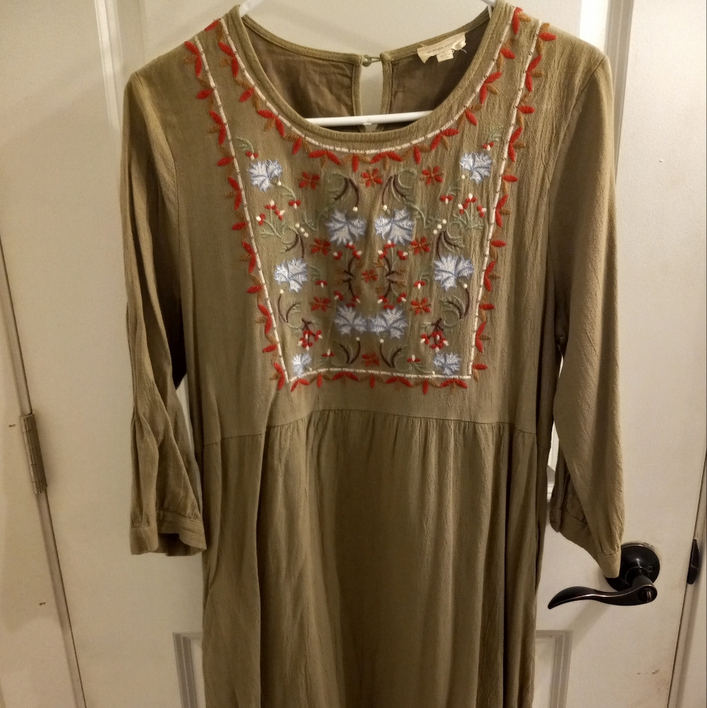 ORANGE CREEK Green Embroidered Midi Dress